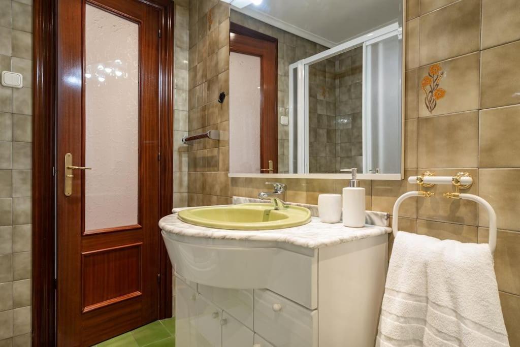 Apartamento Trisquel Gijon Ngoại thất bức ảnh